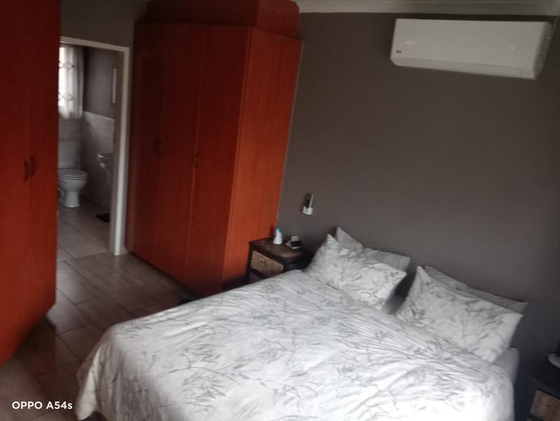 2 Bedroom Property for Sale in Vaalpark Free State